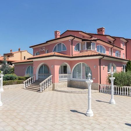 Villa Chiara Krnica Exteriör bild